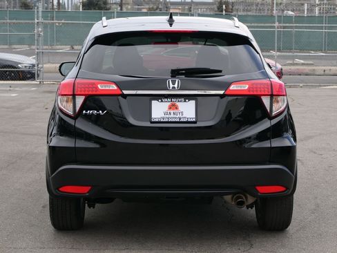 Used 2022 Honda HR-V EX image 5