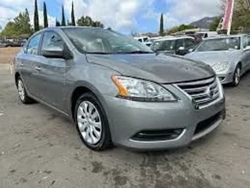 Used 2013 Nissan Sentra SR w/ Driver Pkg FWD image 1