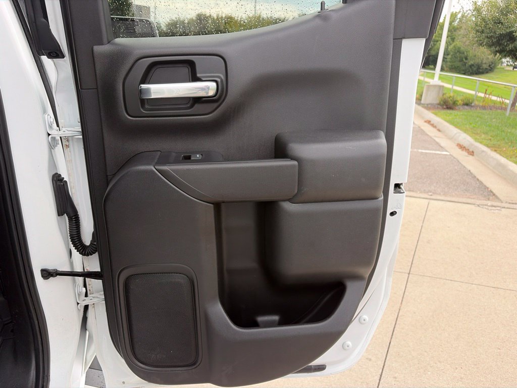 Used 2019 Chevrolet Silverado 1500 LT w/ All-Star Edition AWD/4WD image 28