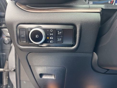 Used 2023 Ford Explorer Limited w/ Equipment Group 301A image 22