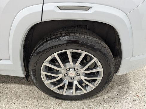 Used 2026 GMC Terrain Denali AWD/4WD image 10