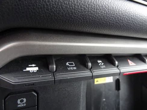 Used 2022 Toyota Tundra Limited AWD/4WD image 16