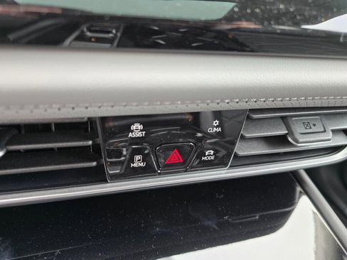 New 2026 Volkswagen Atlas Peak Edition AWD/4WD image 33