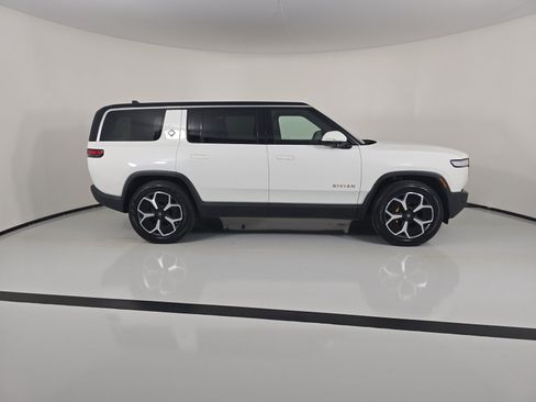 Used 2024 Rivian R1S Adventure Quad AWD/4WD image 6