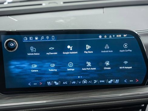 New 2026 Chevrolet Suburban Premier image 25