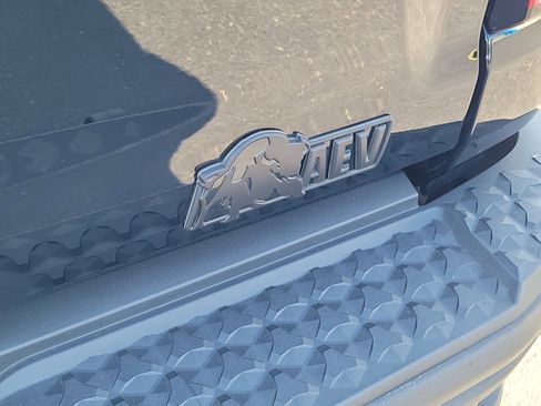 Certified 2024 Chevrolet Colorado ZR2 w/ ZR2 Bison Edition AWD/4WD image 6
