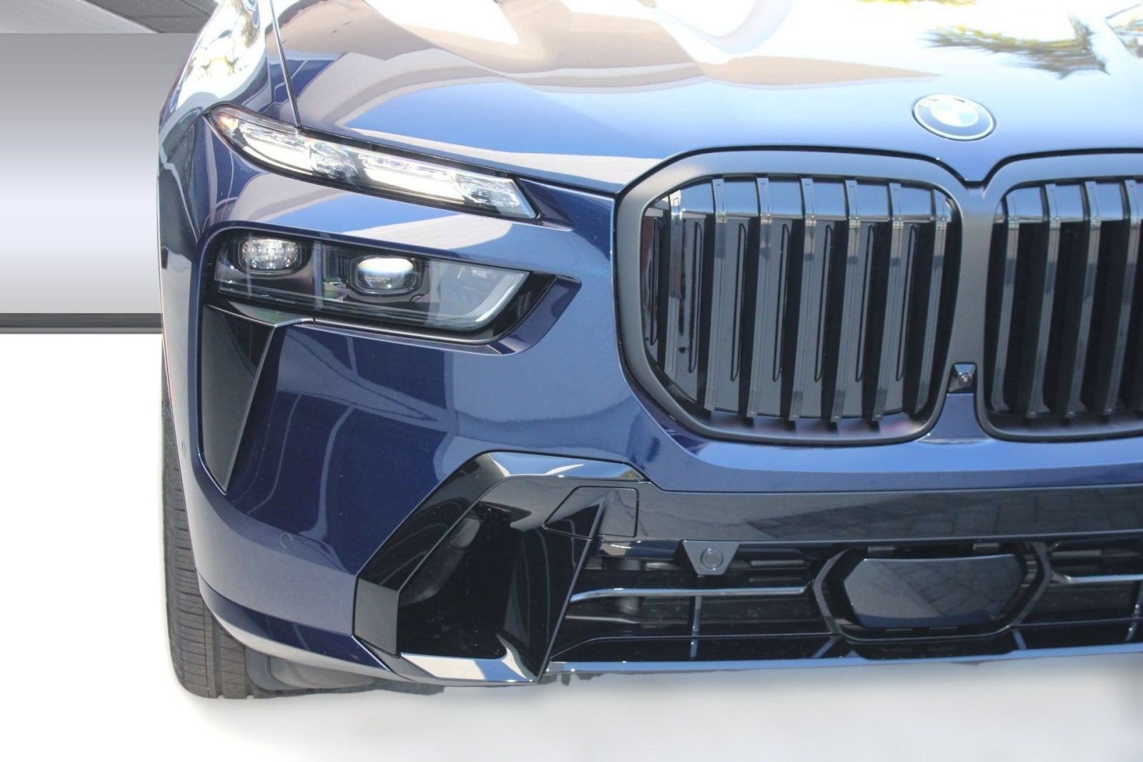 Used 2026 BMW X7 xDrive40i AWD/4WD image 12