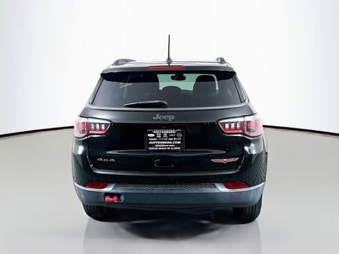 Used 2019 Jeep Compass Trailhawk AWD/4WD image 6