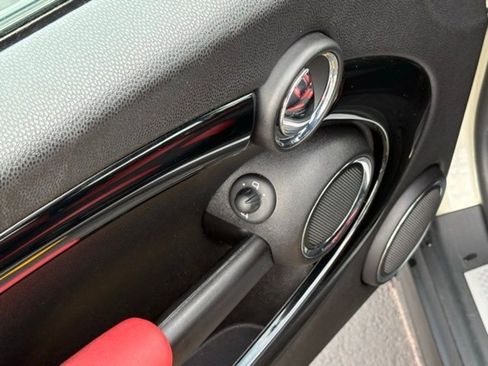 Used 2012 MINI Cooper S image 48