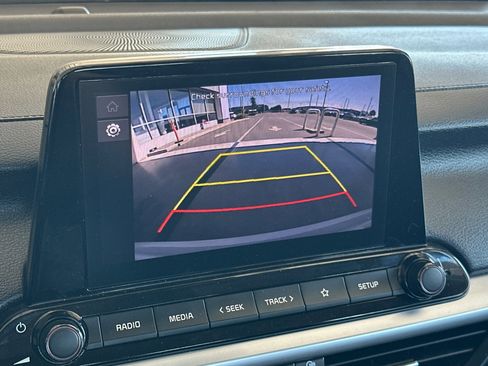 Used 2023 Kia Forte LXS image 18