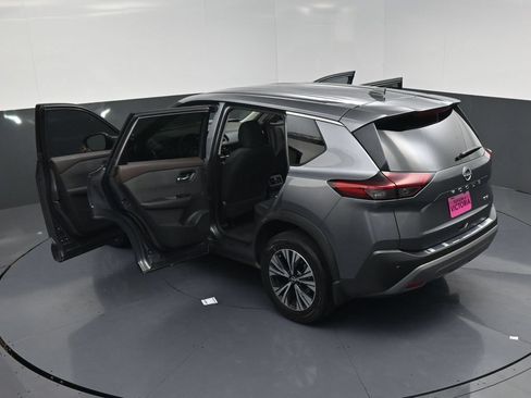 Used 2023 Nissan Rogue SV FWD image 21