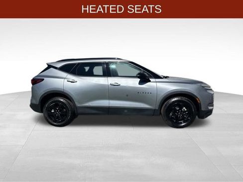 Used 2024 Chevrolet Blazer LT w/ Convenience Package AWD/4WD image 8