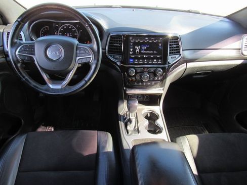 Used 2020 Jeep Grand Cherokee Altitude image 10