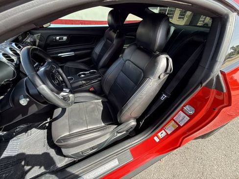 Used 2022 Ford Mustang GT Premium w/ Equipment Group 401A RWD image 11