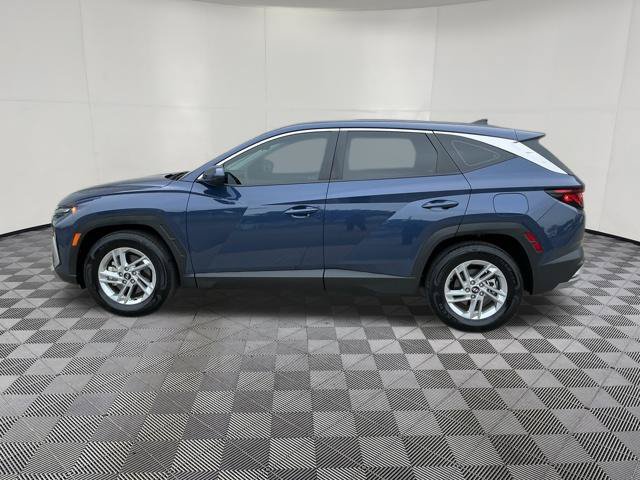 Certified 2025 Hyundai Tucson SE FWD image 11