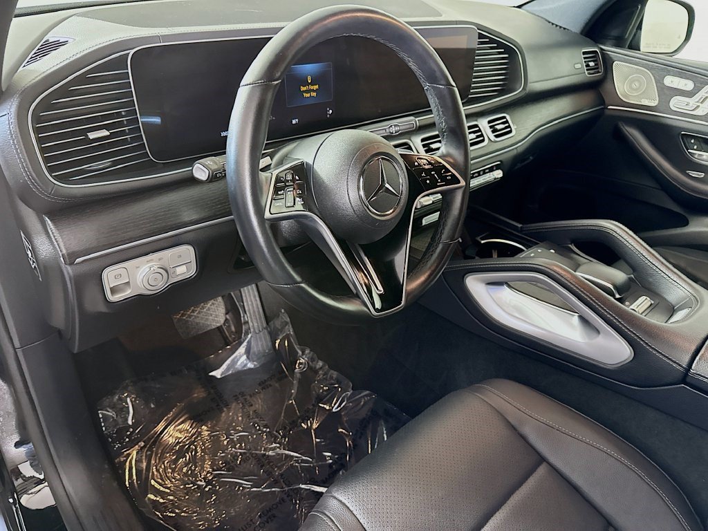 Used 2025 Mercedes-Benz GLS 450 4MATIC image 22