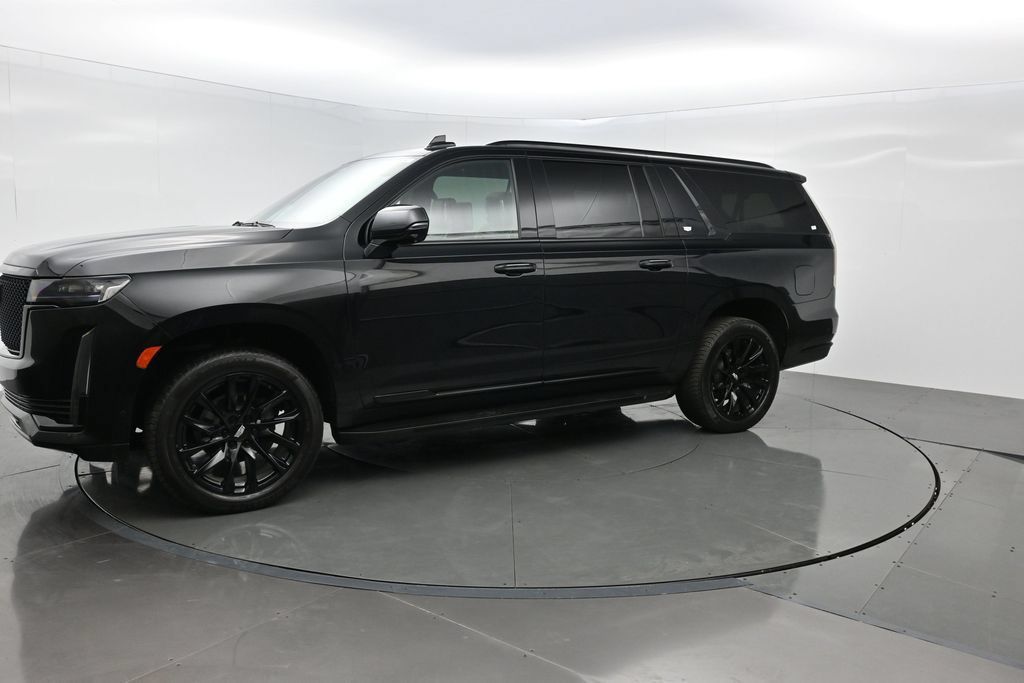 Certified 2023 Cadillac Escalade ESV Sport Platinum w/ LPO, ONYX Package AWD/4WD image 2