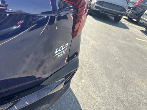 Used 2024 Kia Seltos EX AWD/4WD image 6