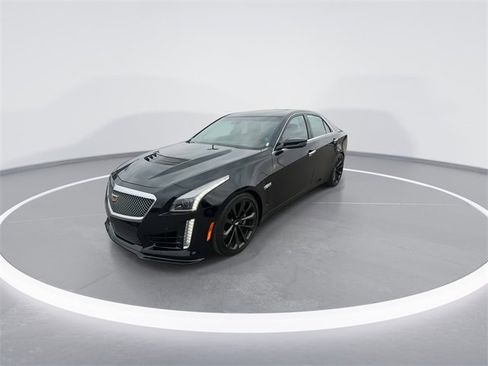 Used 2019 Cadillac CTS V w/ Luxury Package image 4