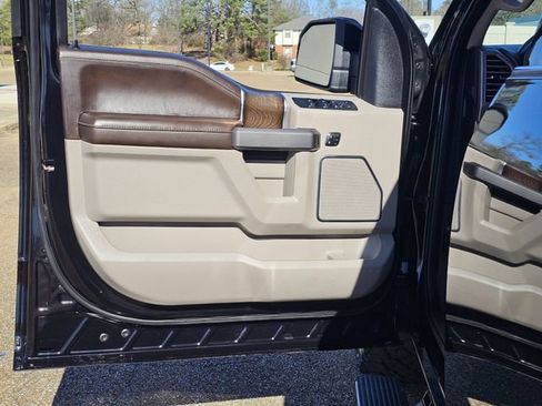 Certified 2020 Ford F150 Limited w/ Trailer Tow Package image 15