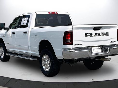 Used 2025 RAM 2500 Big Horn AWD/4WD image 6