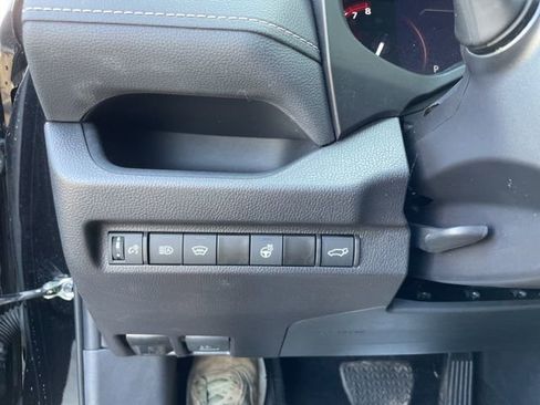 Used 2025 Toyota RAV4 XLE w/ Convenience Package AWD/4WD image 24