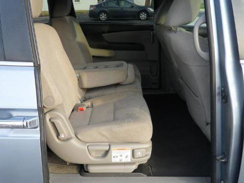 Used 2011 Honda Odyssey EX image 21
