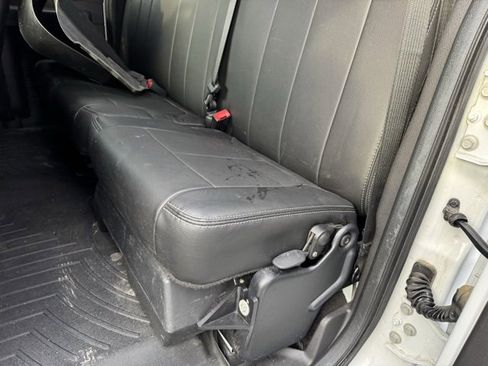 Used 2015 Ford F250 Lariat w/ Chrome Package image 10