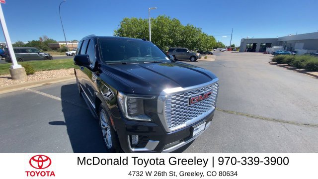 Used 2023 GMC Yukon Denali w/ Max Trailering Package AWD/4WD image 3