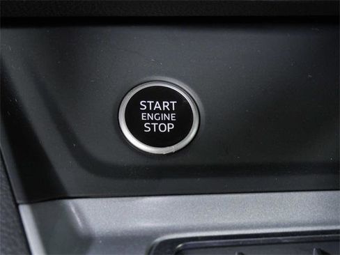 Used 2021 Audi Q3 2.0T Premium w/ Convenience Package image 22