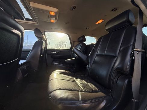 Used 2008 GMC Yukon SLT image 25