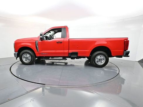 New 2026 Ford F250 XL w/ XL Chrome Package RWD image 4