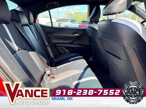 Used 2025 Toyota Camry SE w/ Convenience Package FWD image 17