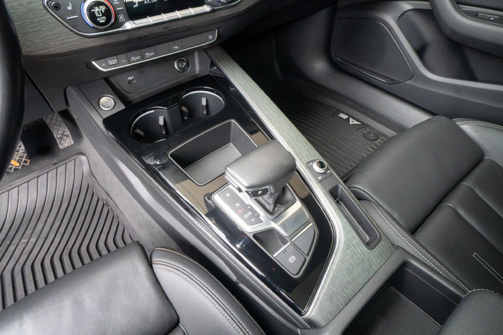 Used 2023 Audi A5 2.0T Premium w/ Convenience Package AWD/4WD image 10