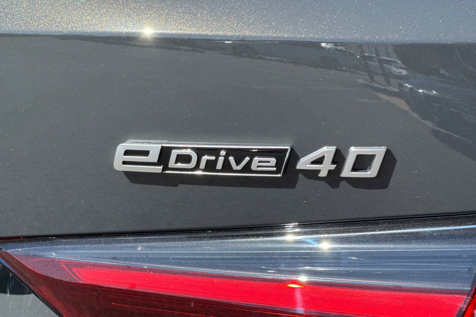 Used 2026 BMW i4 eDrive40 w/ Premium Package RWD image 26