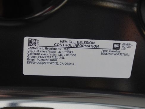 Used 2023 Chevrolet Traverse LT image 23