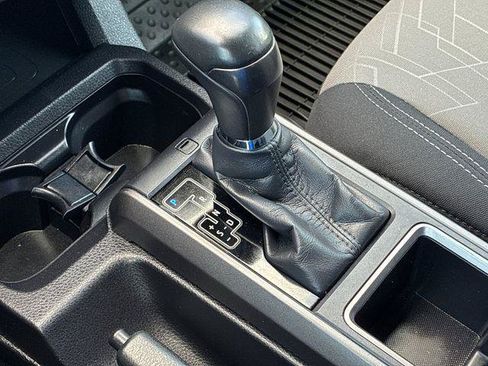 Certified 2023 Toyota Tacoma TRD Sport AWD/4WD image 20