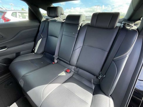 Used 2024 Toyota Crown AWD/4WD image 23
