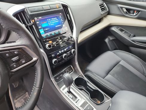Used 2021 Subaru Ascent Premium w/ Convenience Package image 10