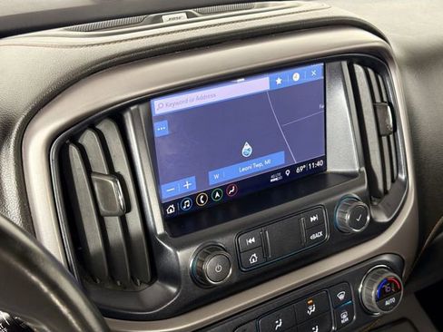 Used 2022 GMC Canyon AT4 image 14