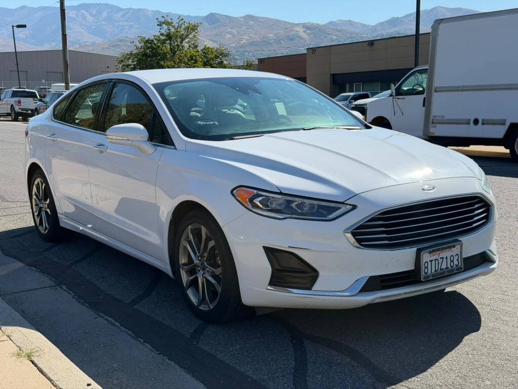 Used 2020 Ford Fusion SEL FWD image 6