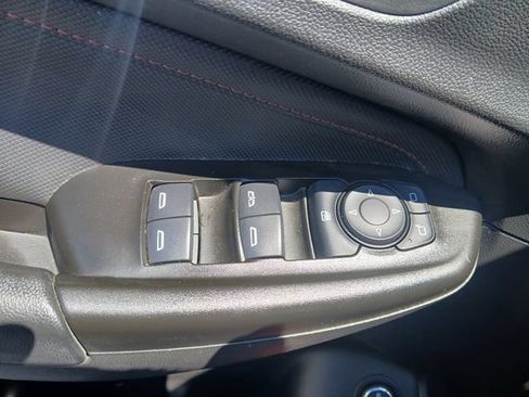 Used 2022 Chevrolet TrailBlazer RS w/ Sun and Liftgate Package AWD/4WD image 36
