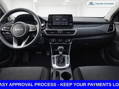 Used 2022 Kia Seltos LX AWD/4WD image 11
