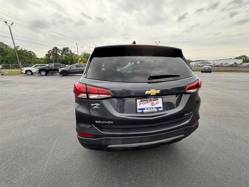 Used 2022 Chevrolet Equinox LT AWD/4WD image 5