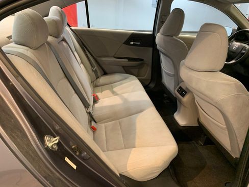 Used 2014 Honda Accord EX image 34