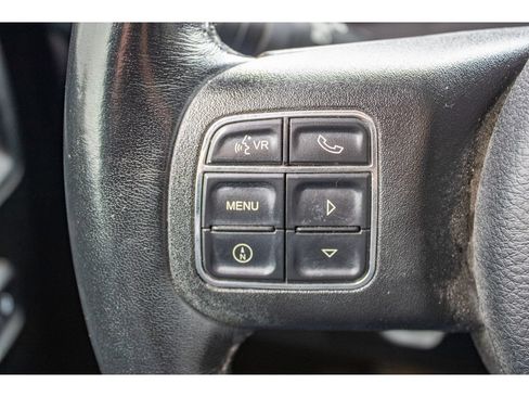 Used 2018 Jeep Wrangler Unlimited Sport S AWD/4WD image 35
