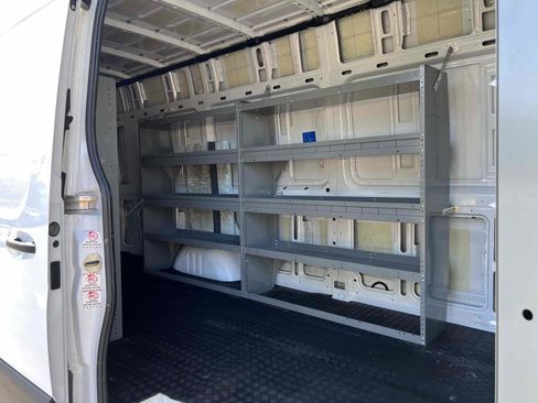 Used 2022 Mercedes-Benz Sprinter 2500 image 56