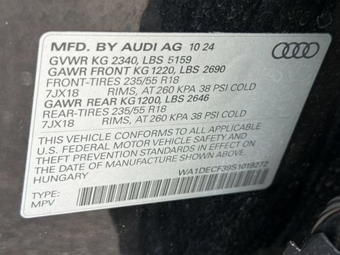 Used 2025 Audi Q3 2.0T Premium AWD/4WD image 24