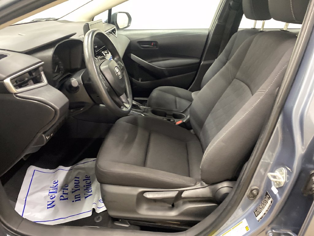 Used 2024 Toyota Corolla LE FWD image 9