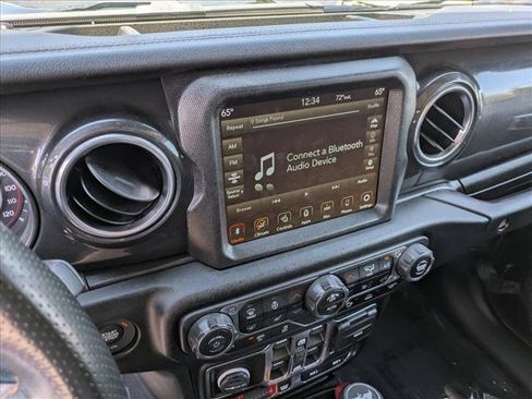 Used 2021 Jeep Wrangler Unlimited Rubicon w/ Dual Top Group AWD/4WD image 10